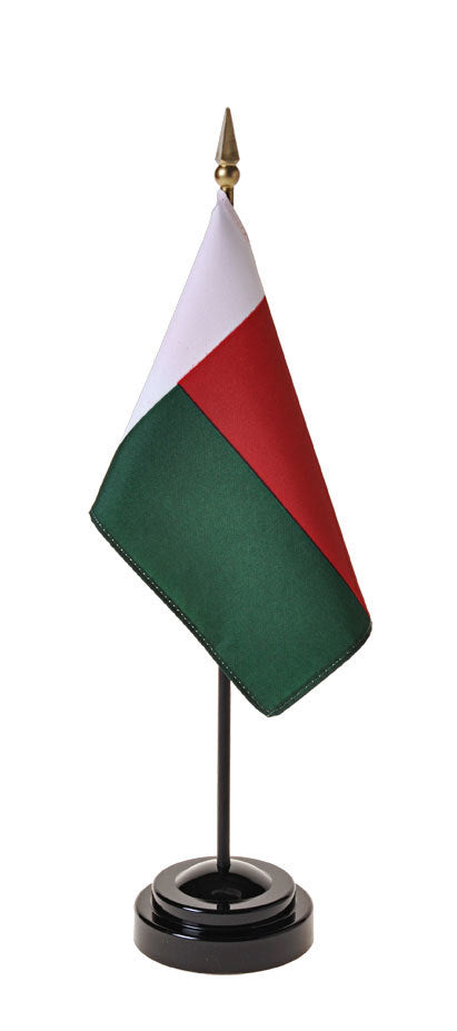 Madagascar Small Flags